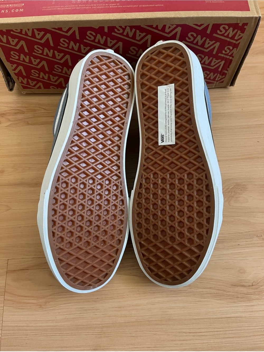 Vans old Skool stormy Weather
Women 8.0 US - Picture 10 of 11